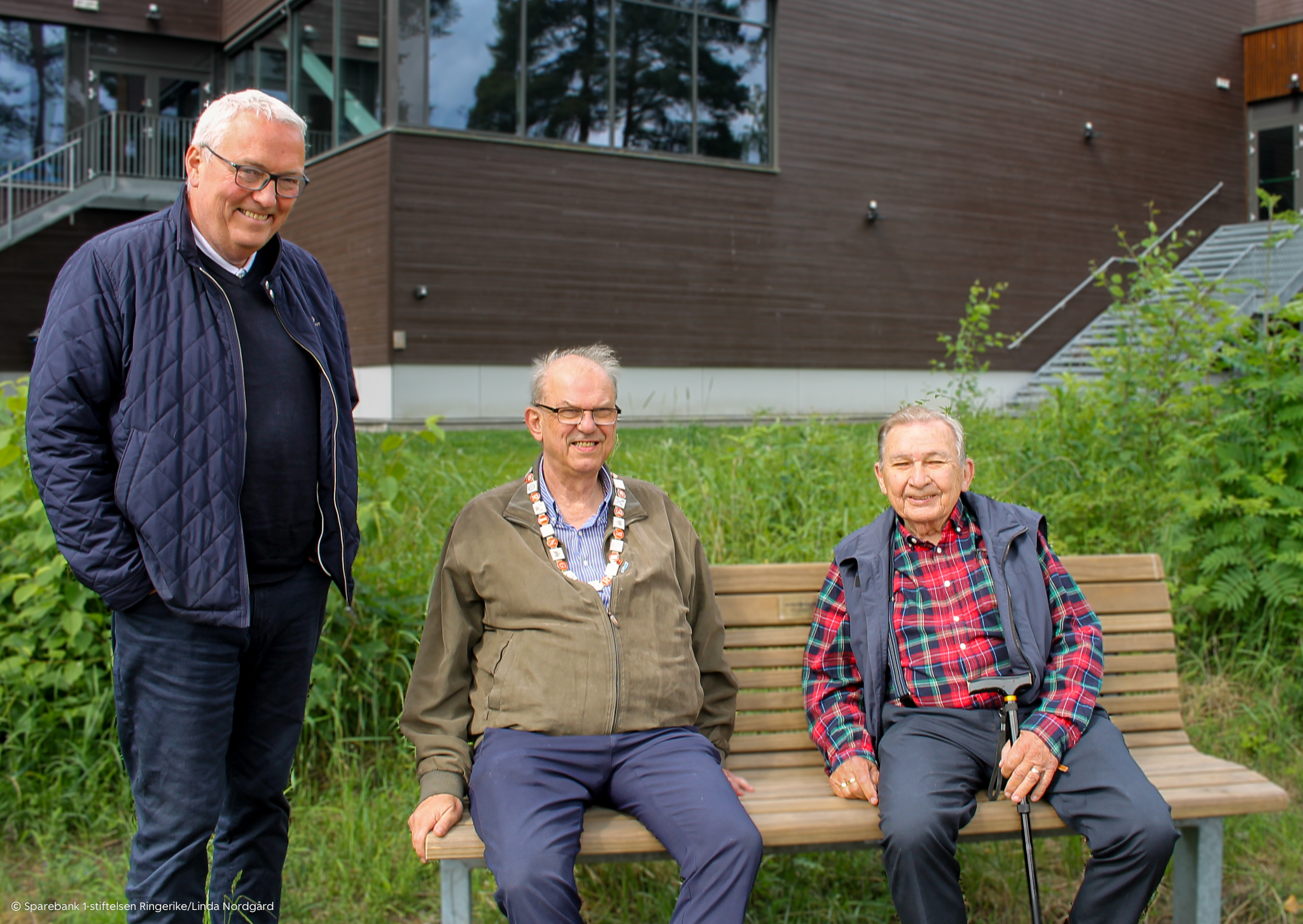 2025-markering av benker-08.jpg