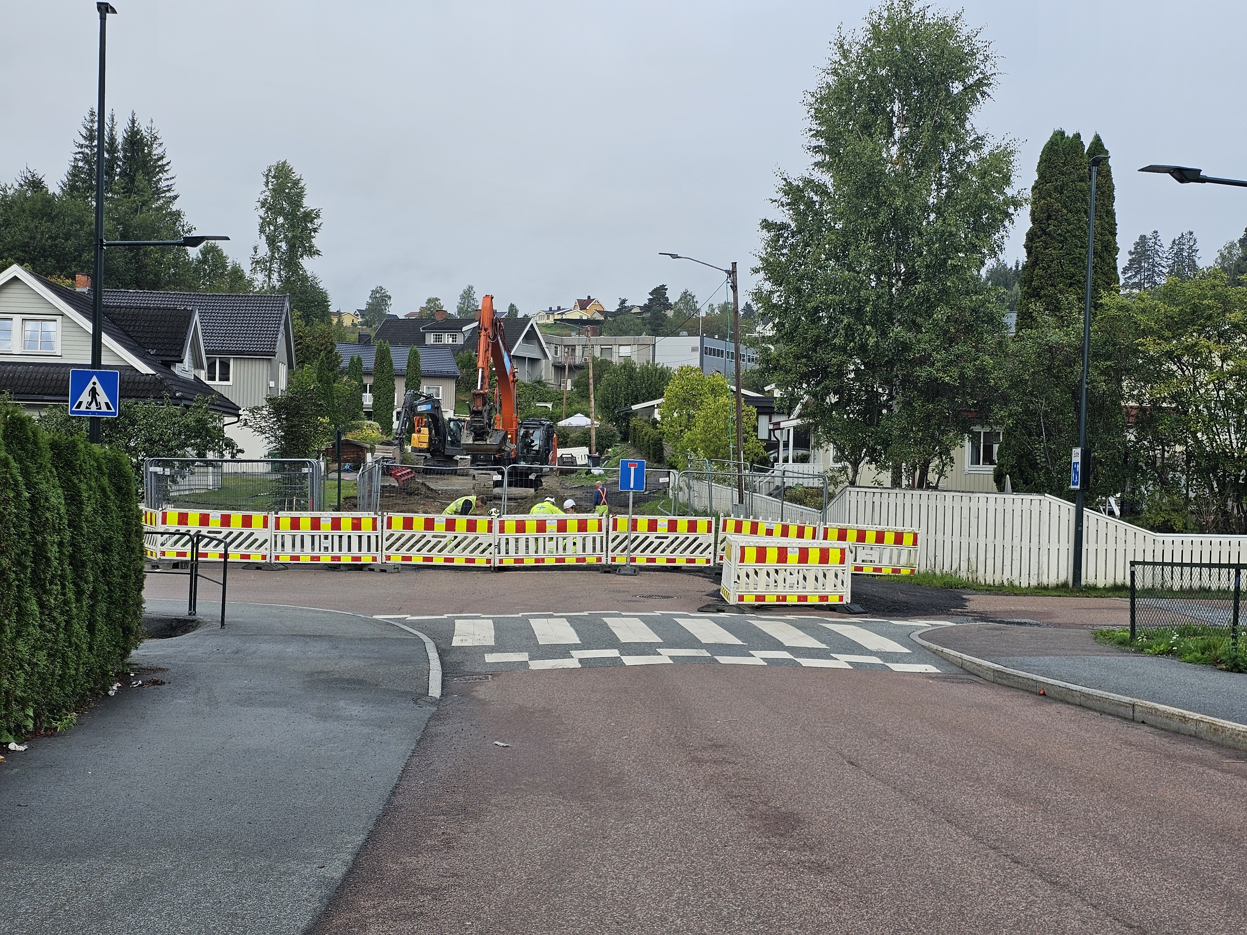 Bildet viser der veien er stengt